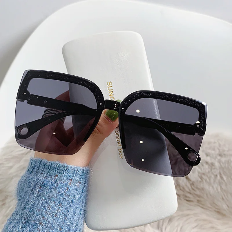 Kacamata Hitam Oversized Pria  - Vintage Fashion Images ulasan dan harga