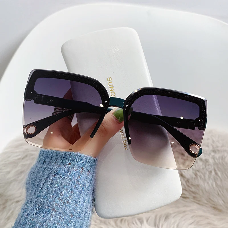 Kacamata Hitam Oversized Pria  - Vintage Fashion Images ulasan dan harga