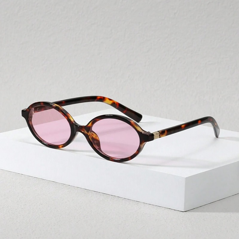Kacamata Hitam Oval Antik Wani - Vintage Fashion Images ulasan dan harga