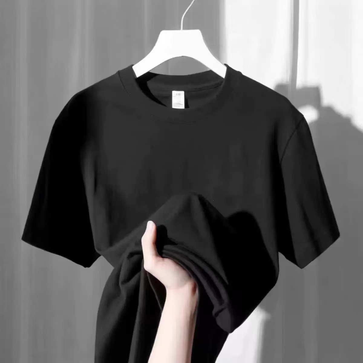 Kaos Vintage Detail Dua Mantis - Vintage Fashion Bug ulasan dan harga